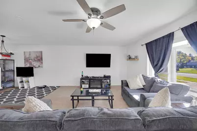 4240 176th Street, Country Club Hills, IL 60478 - Photo 10