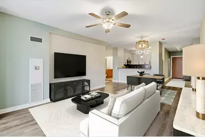 100 E 14th Street #1204, Chicago, IL 60605 - Photo 6