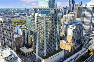 100 E 14th St, Chicago, IL 60605 - Photo 26