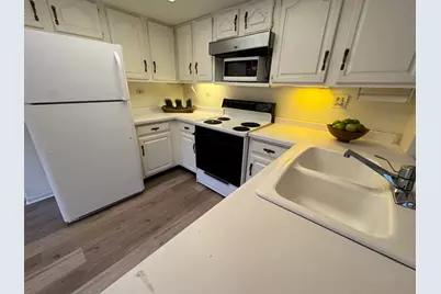 1974 Wexford Circle #123, Wheaton, IL 60189 - Photo 10