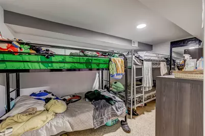 [Address not provided], Chicago, IL 60629 - Photo 18