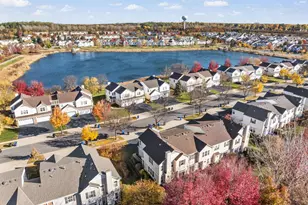 1551 Glacier Trail, Carpentersville, IL 60110 - Photo 22