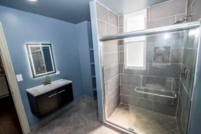 845 W 50th Place, Chicago, IL 60609 - Photo 32