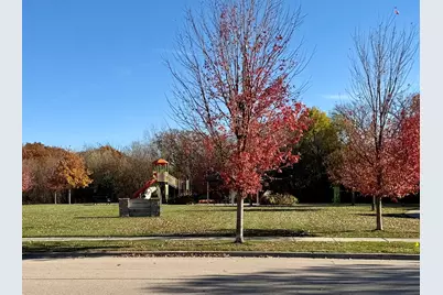 3660 Thornhill Drive, Elgin, IL 60124 - Photo 20