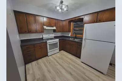 521 N Beech Street, Forrest, IL 61741 - Photo 2