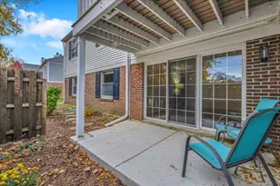 1785 Grosvenor Cir, Wheaton, IL 60189 - Photo 36