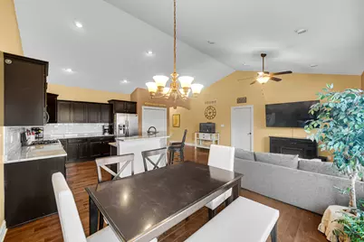 3002 Winter Garden Drive, Valparaiso, IN 46385 - Photo 2