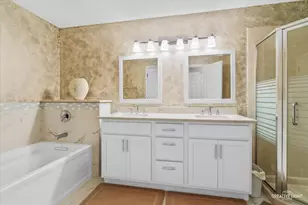607 Kingsbridge Dr, Carol Stream, IL 60188 - Photo 12