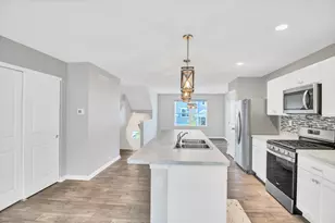 820 Briar Gln Ct, Hampshire, IL 60140 - Photo 14