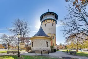 10 E Burlington St, Riverside, IL 60546 - Photo 34