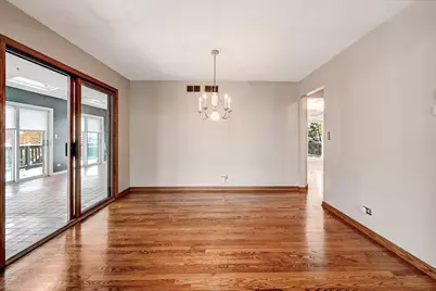 [Address not provided], Burr Ridge, IL 60527 - Photo 4