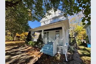 506 E Chestnut Street, Bloomington, IL 61701 - Photo 1