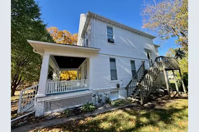 506 E Chestnut Street, Bloomington, IL 61701 - Photo 10