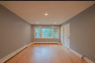 323 Marshall Rd, Bensenville, IL 60106 - Photo 2