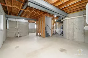 737 Springwood Dr, Joliet, IL 60431 - Photo 22