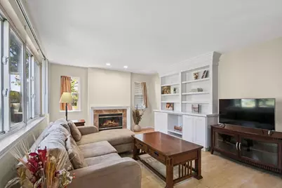 36077 N Bridlewood Avenue, Gurnee, IL 60031 - Photo 8