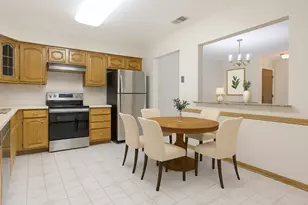 801 79th St, Darien, IL 60561 - Photo 8