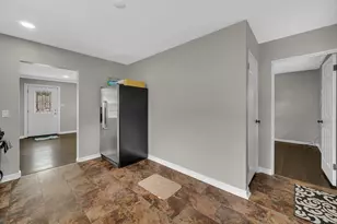 1107 Campbell Ave, Wheaton, IL 60189 - Photo 12