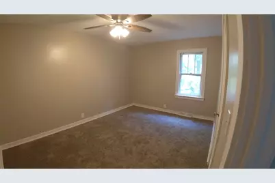 101 Siloam Avenue, Fox Lake, IL 60020 - Photo 10