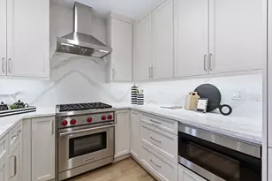 908 W Fullerton Ave, Chicago, IL 60614 - Photo 4