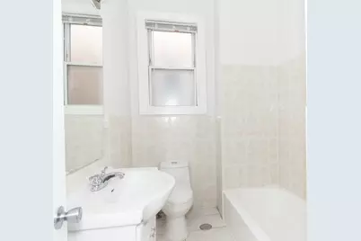 618 E 50th Place, Chicago, IL 60615 - Photo 18