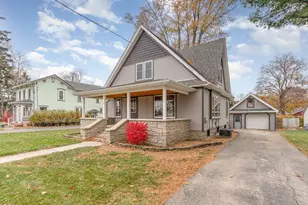 903 S Main St, Yorkville, IL 60560 - Photo 2