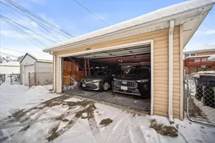 [Address not provided], Berwyn, IL 60402 - Photo 22