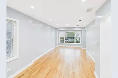 10036 S Saint Lawrence Avenue, Chicago, IL 60628 - Photo 10