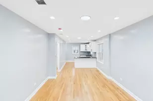 10036 S St Lawrence Ave, Chicago, IL 60628 - Photo 4