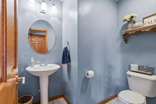 104 Lake View Dr, Fairbury, IL 61739 - Photo 40