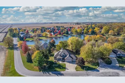 104 Lake View Drive, Fairbury, IL 61739 - Photo 1