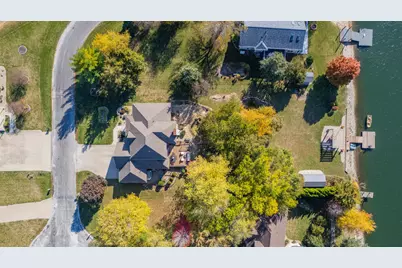 104 Lake View Drive, Fairbury, IL 61739 - Photo 6