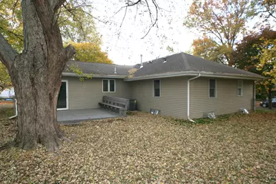 204 E 4th Street, Mackinaw, IL 61755 - Photo 20