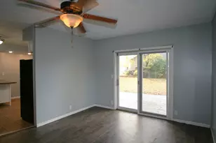 204 E 4th St, Mackinaw, IL 61755 - Photo 8