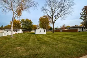 2031 Gilboa Ave, Zion, IL 60099 - Photo 2