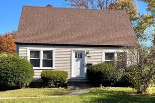 805 S Norbury Ave, Lombard, IL 60148 - Photo 1