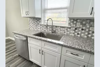 805 S Norbury Avenue, Lombard, IL 60148 - Photo 8