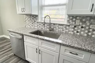 805 S Norbury Ave, Lombard, IL 60148 - Photo 8