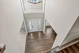 8022 Stanley Trail, Frankfort, IL 60423 - Photo 14