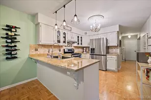 92 Whittington Course, Saint Charles, IL 60174 - Photo 14