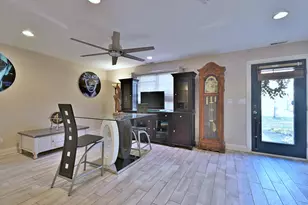 2417 N 75th Ave, Elmwood Park, IL 60707 - Photo 8