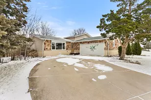 4300 188th St, Country Club Hills, IL 60478 - Photo 1