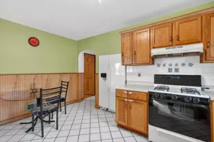 7346 W 57th Pl, Summit, IL 60501 - Photo 6