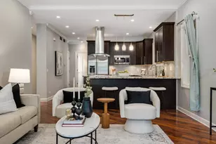 2851 N Ashland Ave, Chicago, IL 60657 - Photo 4