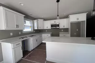 1705 Millstone Dr, Normal, IL 61761 - Photo 2