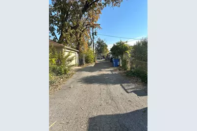 [Address not provided], Chicago, IL 60620 - Photo 14