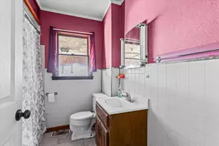 218 W Elm St, Hoopeston, IL 60942 - Photo 16