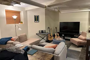 622 W Briar Pl, Chicago, IL 60657 - Photo 2