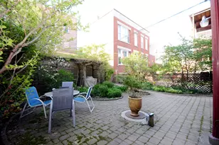 622 W Briar Pl, Chicago, IL 60657 - Photo 16