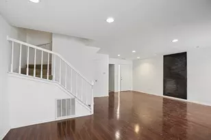 [Address not provided], Naperville, IL 60563 - Photo 4